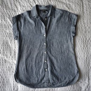 Banana Republic Button Up Shirt